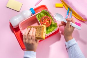 بهترین ظرف غذا برای مدرسه بر اساس سن، سلیقه و نیاز کودک